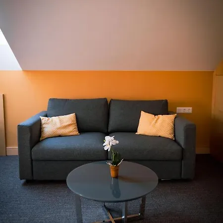 Eleven Business & Sport Hotel 3*