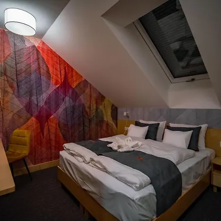 Eleven Business & Sport Hotel