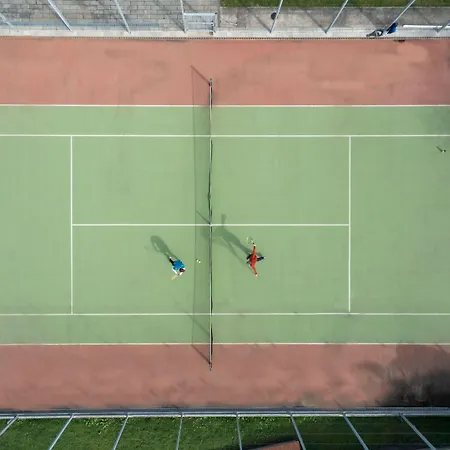 Hotel Eleven Business & Sport Jaszarokszallas