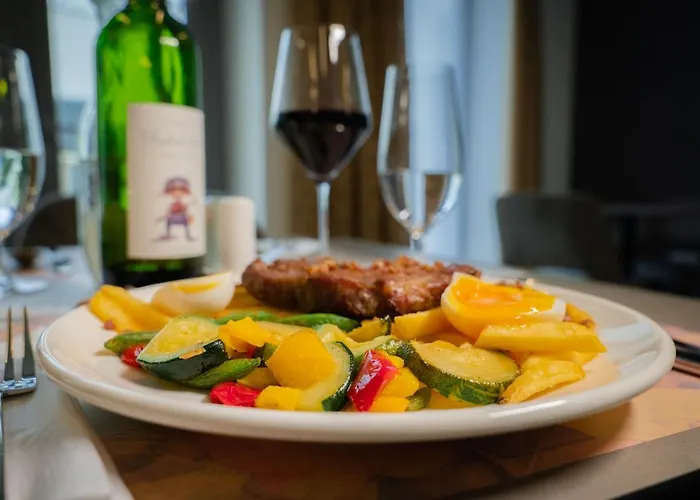 Eleven Business & Sport Szálloda 3*